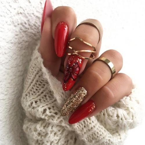Красный маникюр с золотом. 03