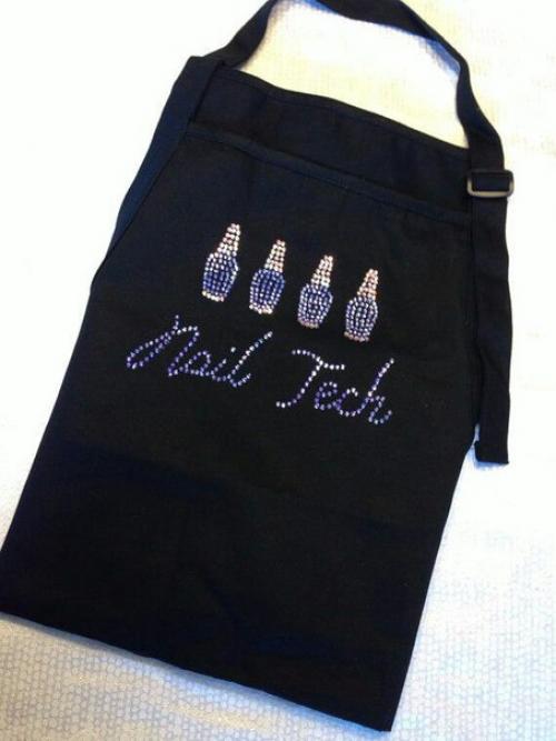 Видела, кто-то тут магнитик стразами инкрустировал. 03