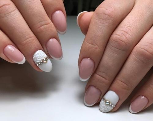 Обычный французский маникюр, это скучно. 08