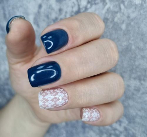 Предстоящий 2023 год пройдет под знаком черного водяного кролика. 03