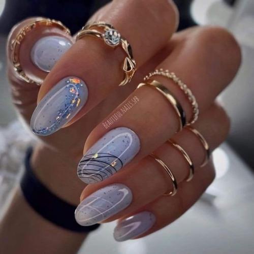 Идеи праздничного маникюра в нежно голубых оттенках. 05