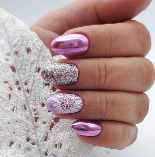 Подборка идей новогоднего розового маникюра. 05