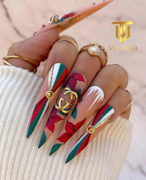 Оцените подборку маникюра с оригинальным дизайном. 03