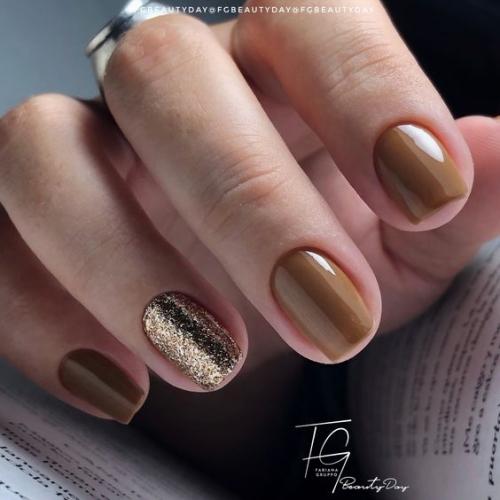 Маникюр на короткие ногти. 05