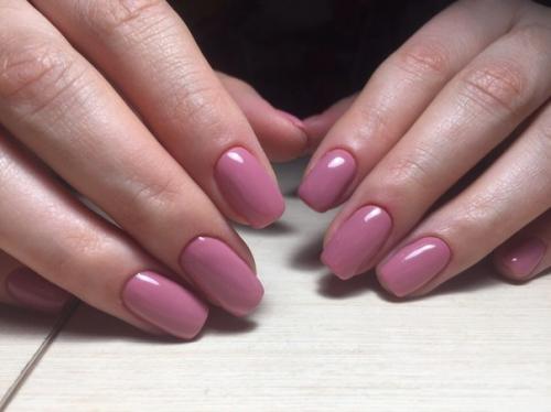 На курс комбинированного маникюра и педикюра требуются модели. 01