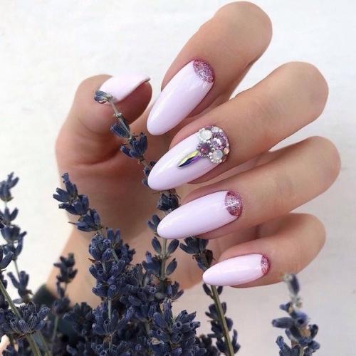 Гламурный дизайн лунок стразами. 02