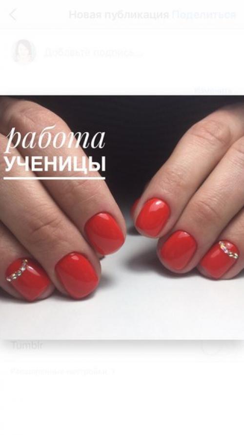 На курс комбинированного маникюра и педикюра требуются модели. 06