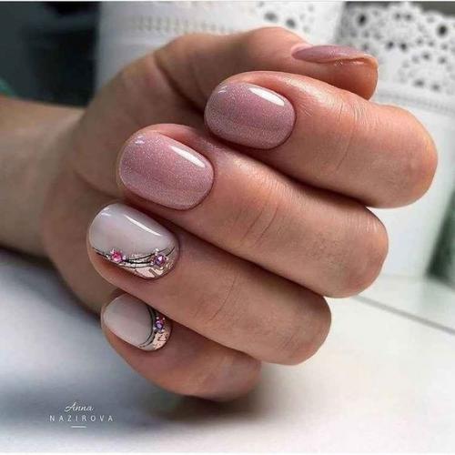 Маникюр на короткие ногти. 02