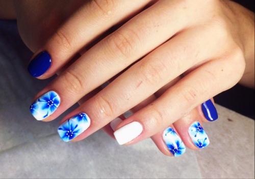 Девочки, расскажите, пожалуйста, как вы устраивались в салон? 02