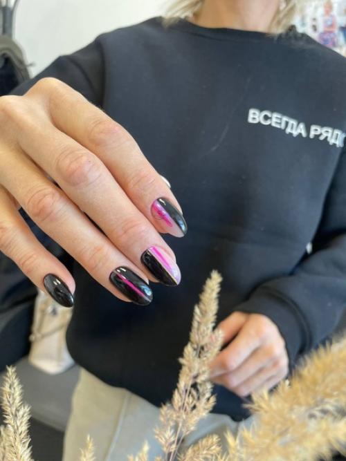 Разряд молнии.  Это видео удалось снять жительнице Индии в сентябре 2022 года. 01