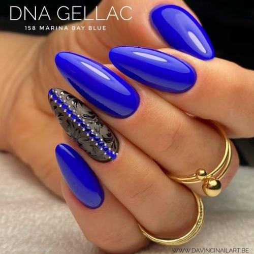 Стильные идеи синего маникюра на длинные и короткие ногти. 08