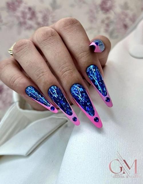 Невероятно красивый маникюр, на длинные ногти. 07