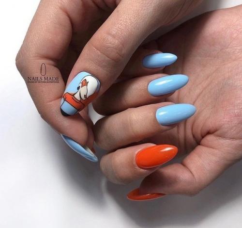 Маникюр Девушка на Ногтях. 06