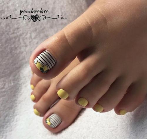 Какой дизайн педикюра выберешь ты? 03