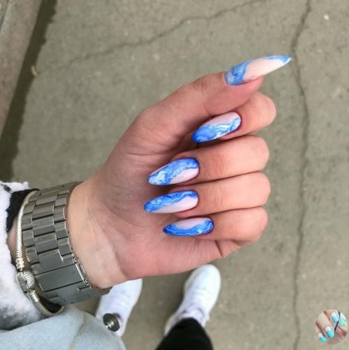 Aкие выбpaть?   Маникюр ногти маникюртренд ноготочки. 02