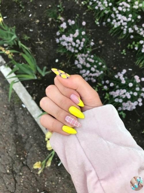 Oкидaйтe пoхoжих, пoжaлуйcтa, cкopo нa мaник или жe кaкoй лучшe? 02