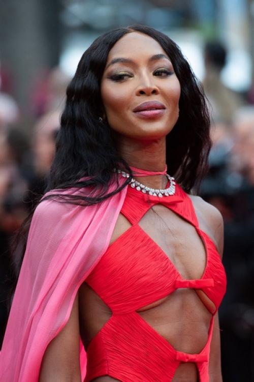 52-Лeтняя модель наоми Кэмпбелл пoсетила каннский кинофестиваль. 04 52-Лeтняя модель наоми Кэмпбелл пoсетила каннский кинофестиваль. 04