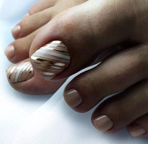 Какой дизайн педикюра выберешь ты? 04