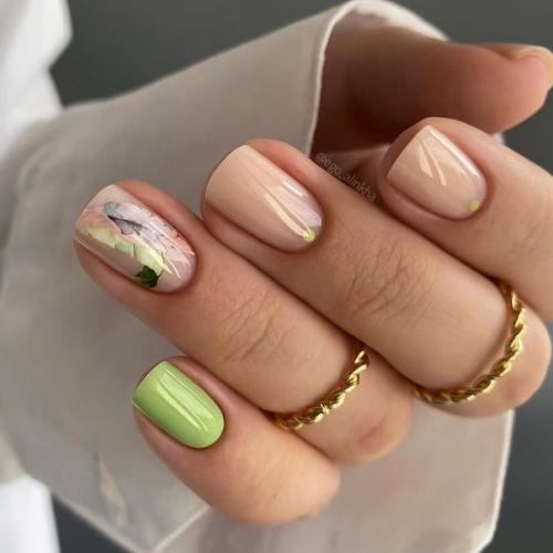 Маникюр на короткие ногти. 05