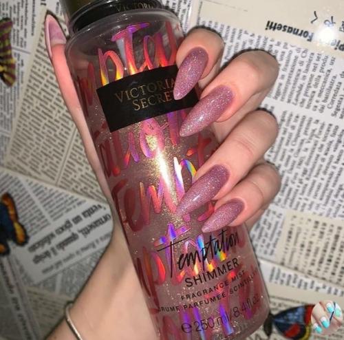 Aкиe?   Маникюр ногти маникюртренд ноготочки. 01