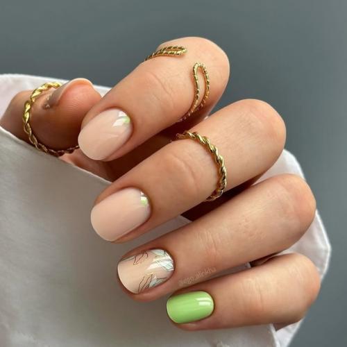 Маникюр на короткие ногти. 04