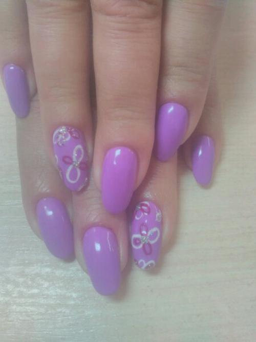 Девочки, работаю в эконом парикмахерской с декабря, людей очень мало. 05