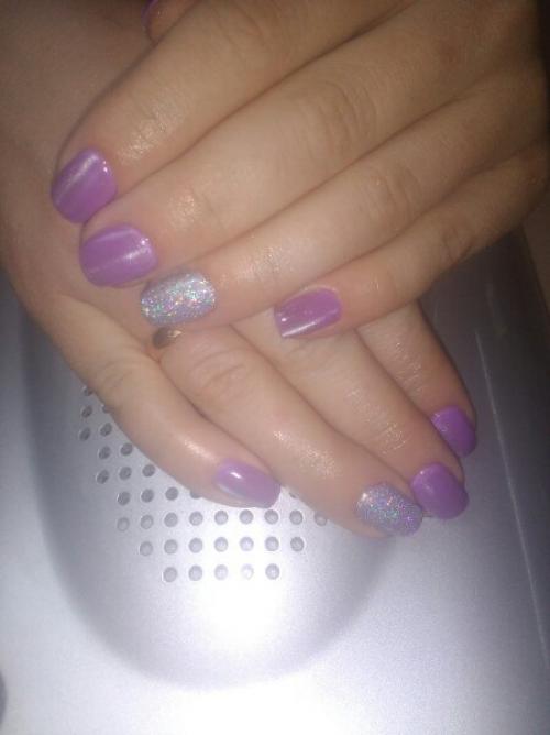 Девочки, работаю в эконом парикмахерской с декабря, людей очень мало. 01