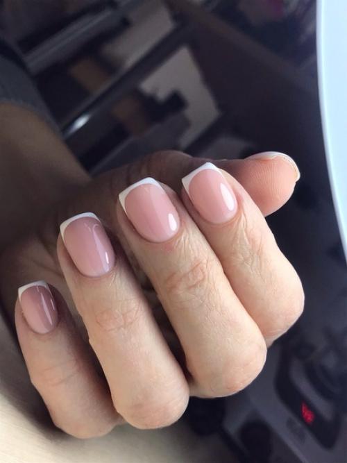 Почему. В чем секрет такой популярности французского маникюра? 02 Почему. В чем секрет такой популярности французского маникюра? 02