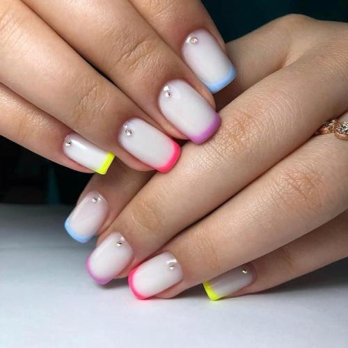 Цветной френч и лунки. 02