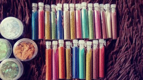 Девочки, SOS?  Подарили мне от такой набор для дизайна. 03