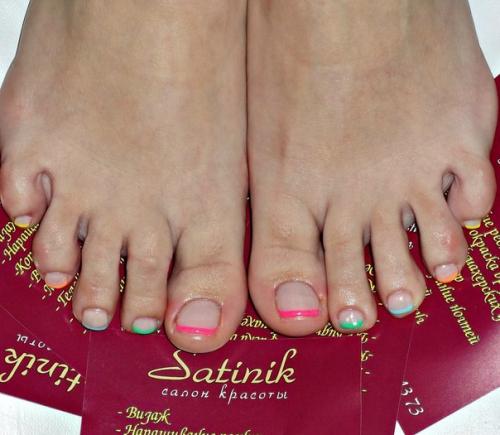 Девчоночки?  Предлагаю вам услуги маникюра и педикюра? 05