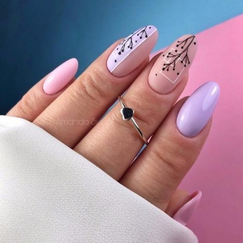 В случае если вы не знаете, какой цвет выбрать для своего маникюра, тогда мастера нейл - арта предлагают свои варианты. 04