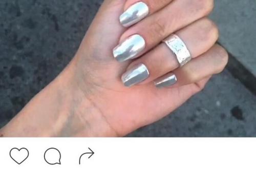 Девочки, подскажите пожалуйста фирму этой втирки, очень нужно? 02