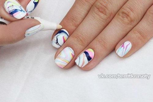 Техника водного маникюра? 09