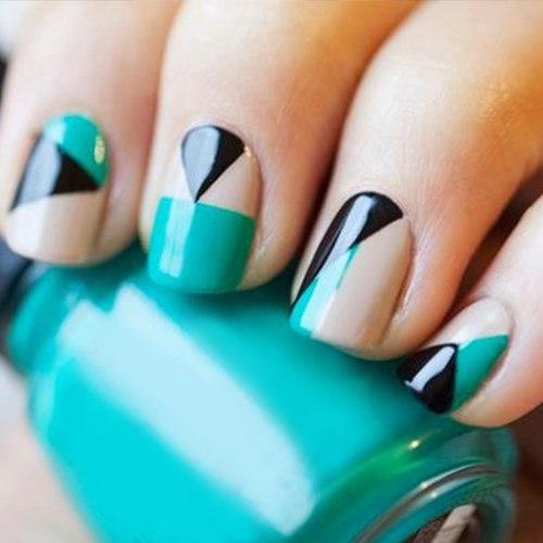 5 горячих трендов в маникюре. 01 5 горячих трендов в маникюре. 01