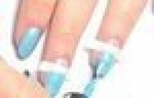 Маникюр со звездами из стразов (пошаговый урок). 05