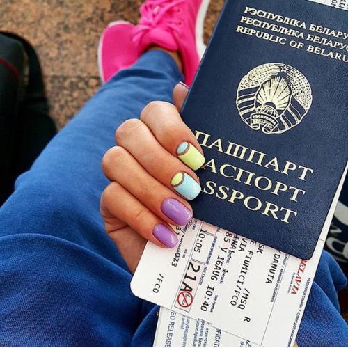 Дорогие девушки.  Предлагаю вам услугу по маникюру покрытию ногтей гель - лаком. 03