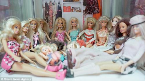 Американка спустила 70 тысяч долларов, чтобы превратить свое жилище в домик Барби. 01 Американка спустила 70 тысяч долларов, чтобы превратить свое жилище в домик Барби. 01