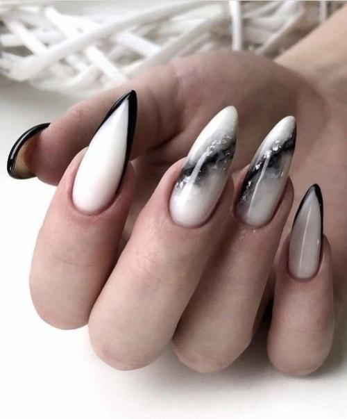Чёрно-белое сочетание в маникюре. 06