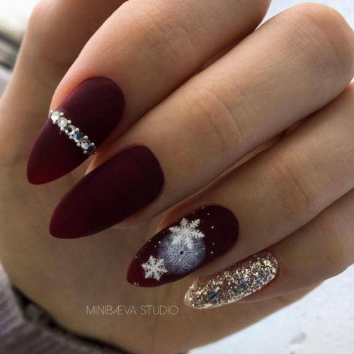 Маникюр на январь, 2024 год. 01
