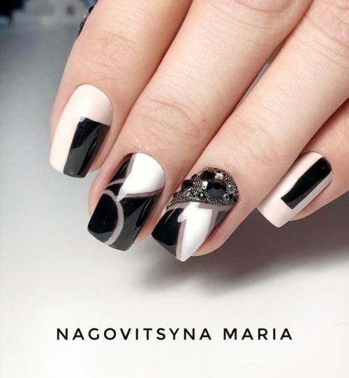 Маникюр выполнен аппаратом, без помощи ножниц (кусачек. 01 Маникюр выполнен аппаратом, без помощи ножниц (кусачек. 01