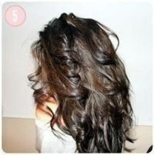 Мы делаем кудряшки при помощи утюжка! 04