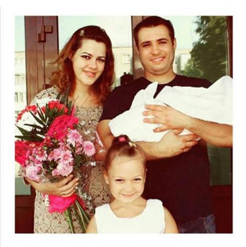 Сегодня, как и обещала ранее, хочется рассказать вам, какие мы в повседневной жизни. 01 Сегодня, как и обещала ранее, хочется рассказать вам, какие мы в повседневной жизни. 01