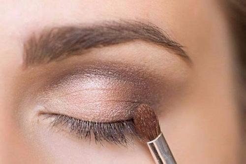 Дневной макияж со стрелками? 02