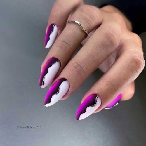 Маникюр в фиолетовых оттенках. 07