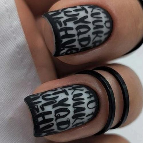 Я, Мария Медведева, руководитель дома маникюра ли - лак, хочу поделиться с вами секретами стильного дизайна под названием френч + стемпинг. 02