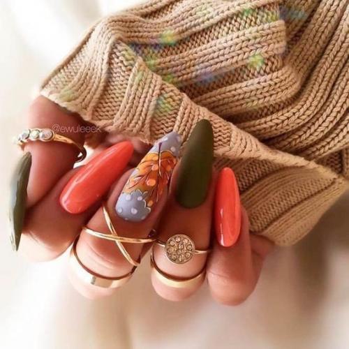 Идеи осеннего маникюра, на длинные ногти. 01