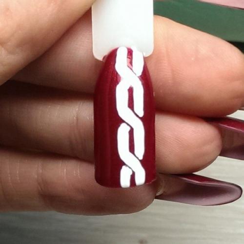 Мы рисуем узоры на свитере? 01