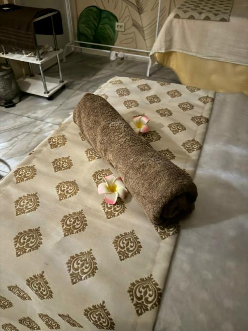 Не просто прихоти, а инвестиции в себя - или почему Меня и Такую Любят не всегда достаточно. 07