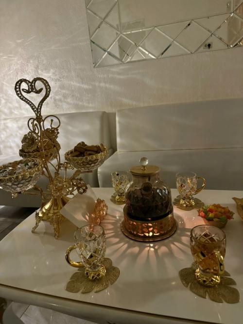 Не просто прихоти, а инвестиции в себя - или почему Меня и Такую Любят не всегда достаточно. 08